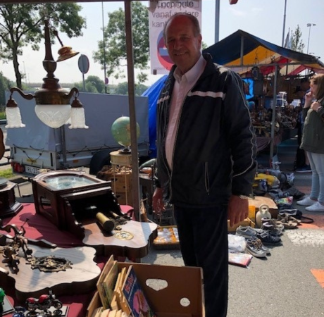 Snuffelmarkt Brabanthallen Den Bosch (buiten of binnen!)